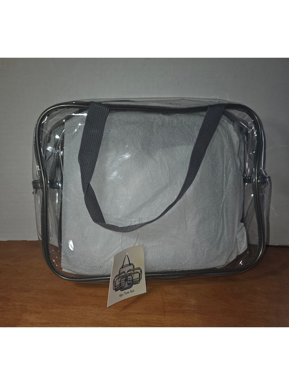 NWT 6 piece clear travel cases